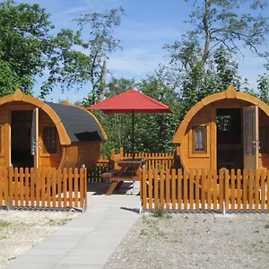 schlaffass-camping-gutshof-donauried.com-bavaria.com/