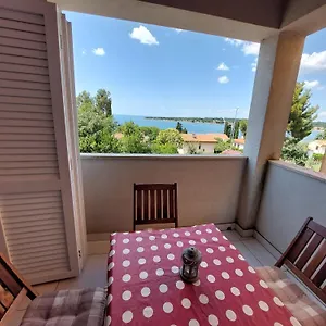 apartments-henc.in-istria.net/