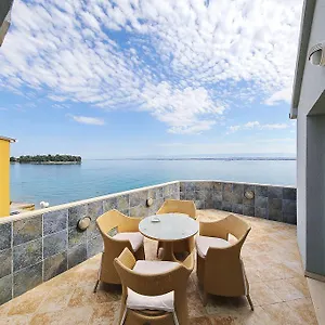 punta-preko-apartment.hotelinzadar.com/
